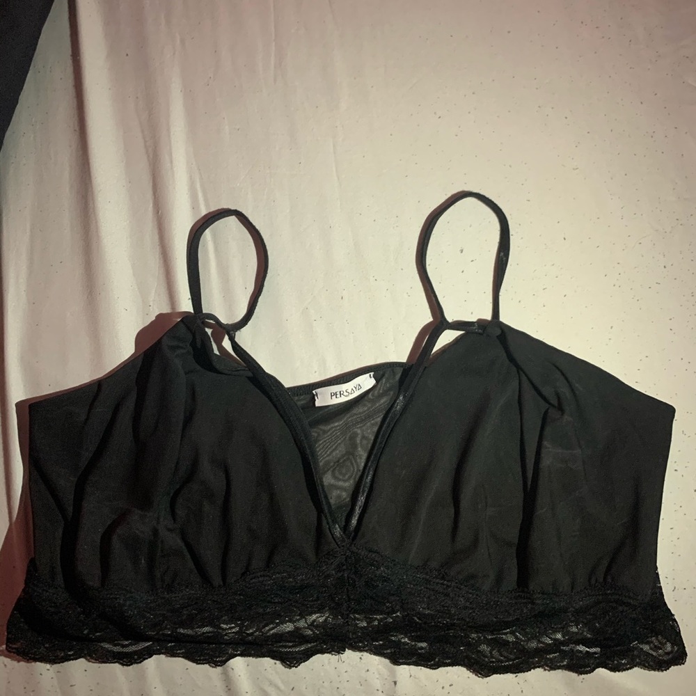 Lace black with front string cut Bralette.